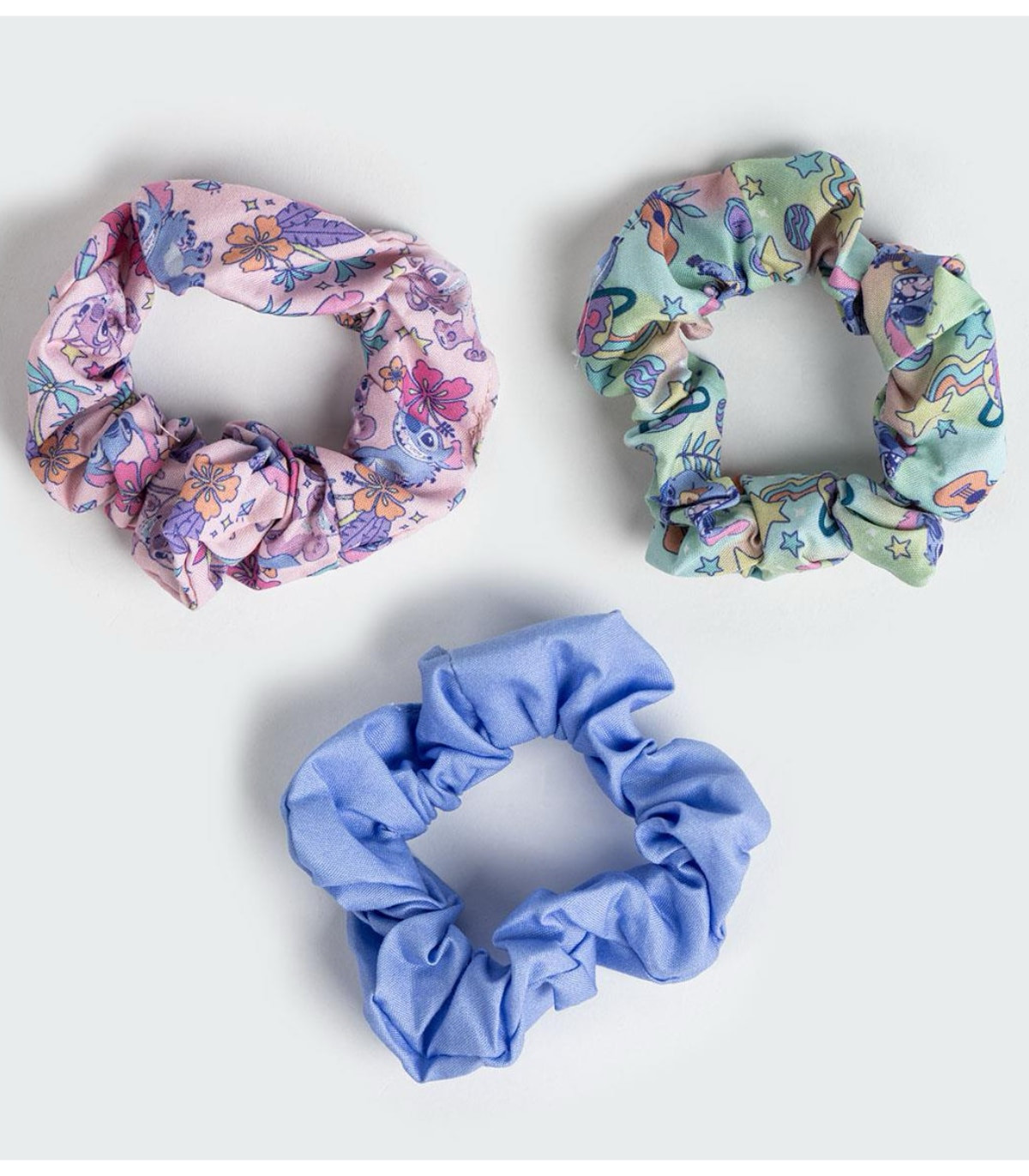 СКРЪНЧИ ЛАСТИК ЗА КОСА 3 БР. НА КАРТОН STITICH