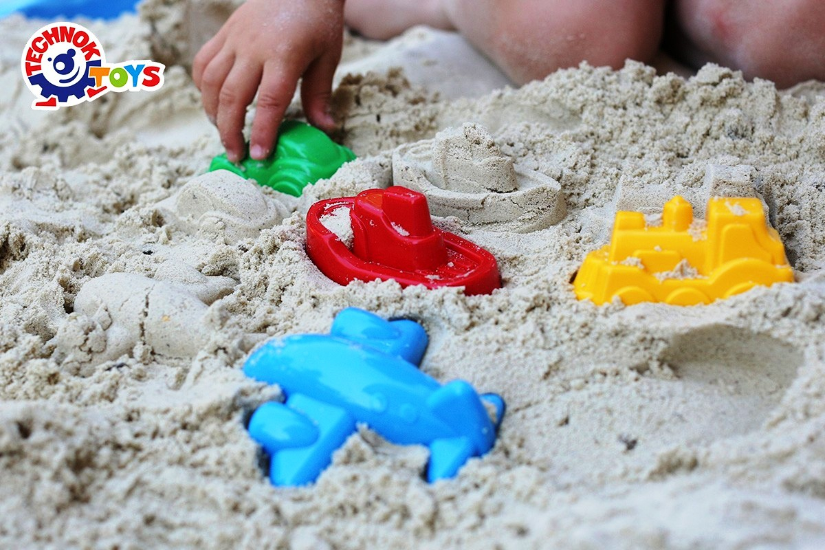 Формички за пясък транспортни средства 11х11х8см TECHNOK, Украйна