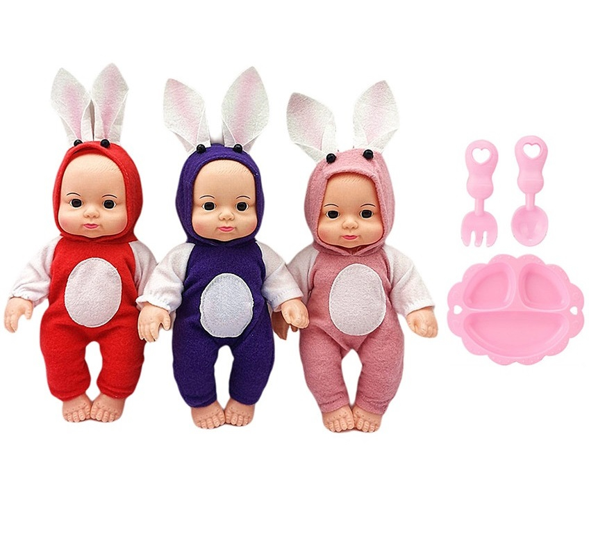 Бебе със ЗВУК облечено в гащеризон с ушички и кухненски прибори