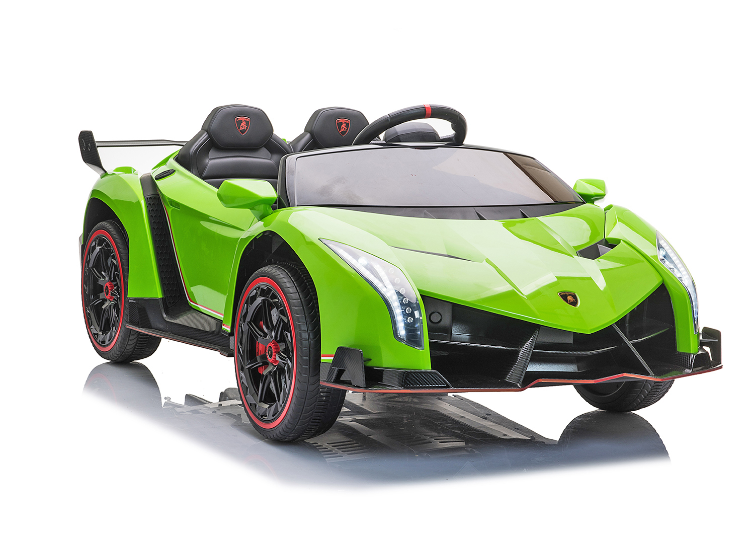 Лицензирана Акумулаторна кола Lamborghini Veneno 12V, Зелена, отварящи се нагоре врати Iguana.bg