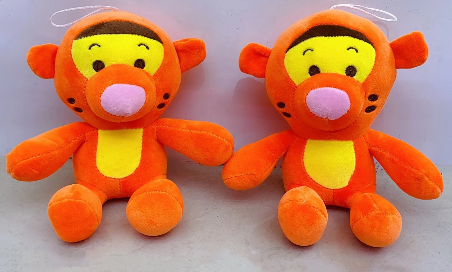 Плюшен тигър, 22см | Iguana.bg