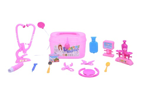 Докторски комплект в розов куфар