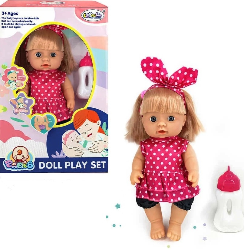 Музикална пикаеща кукла с рокля и панделка