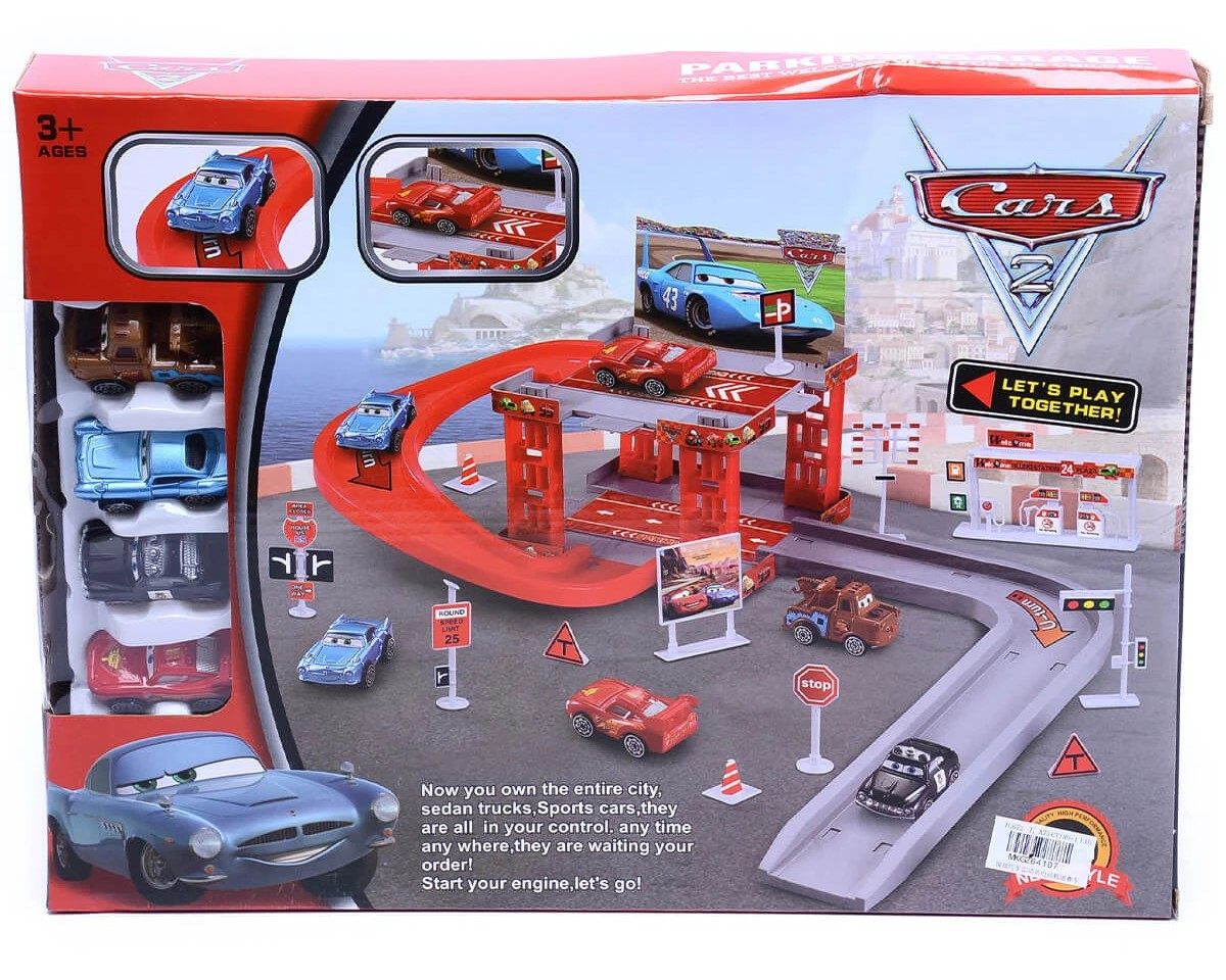 Малък паркинг на 2 нива със състезателни коли с очички