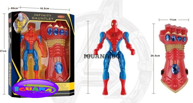 Фигура СУПЕРГЕРОЯ ПАЯК с протектор за ръка