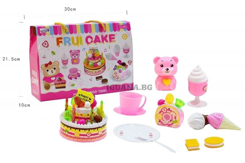 Торта с аксесоари в чанта