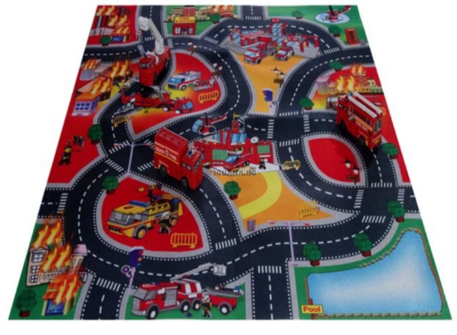 Килимче за игра с пожарни колички