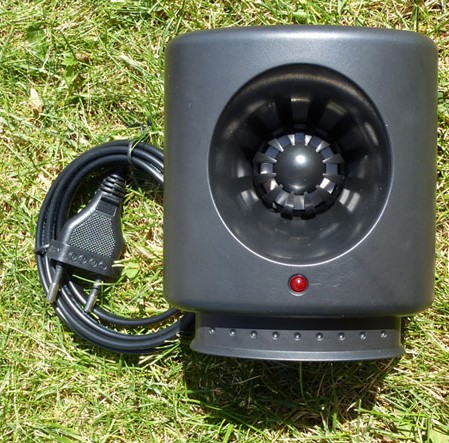 Isotronic Електронен уред с ултразвук за защита от мишки и плъхове, Ultrasonic XL 200