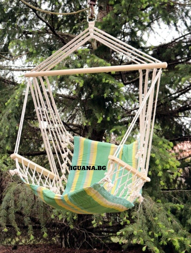 Люлка хамак с дървени подлакътници до 110кг, 55х50х100см, цветна | IGUANA.BG