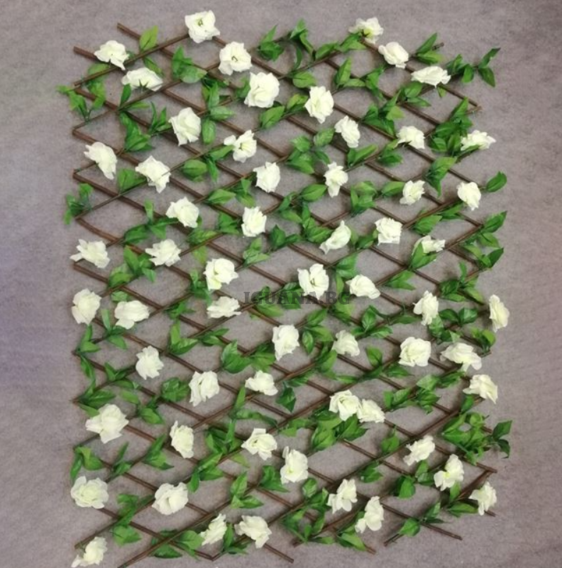 Дървена пергола с цветя и зеленина, 80х190см