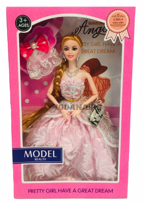 Красива Кукла с Дълга Плитка