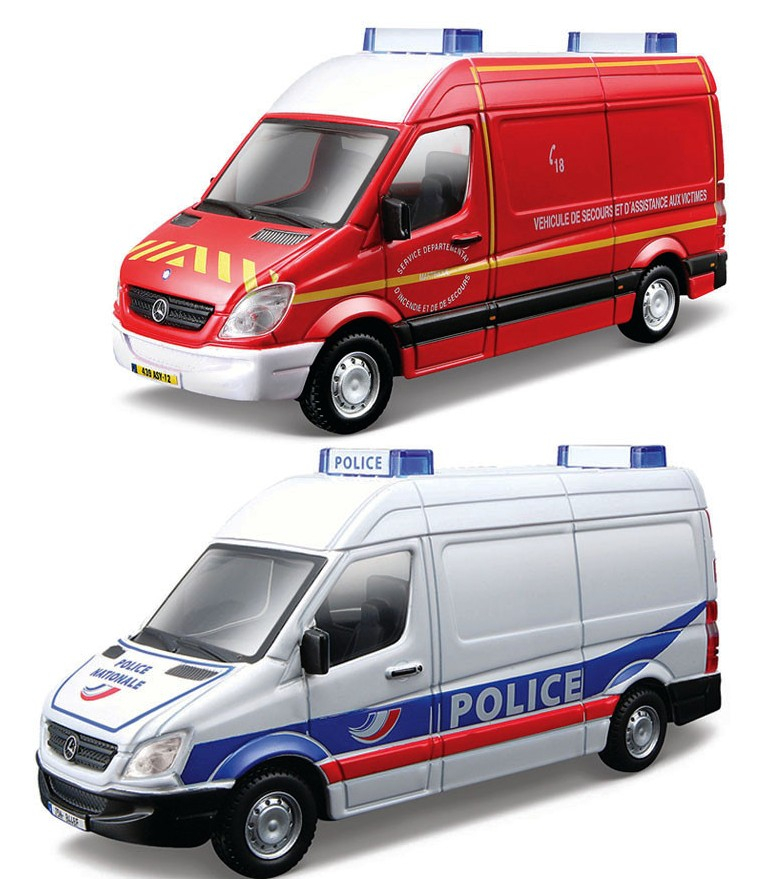 Bburago - модел на кола 1:50 - Автомобил за спешни случаи Police, асортимент