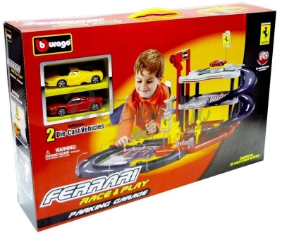Bburago Ferrari/Ферари - Паркинг/гараж на 3 нива с 2 броя коли, магистрала, бензиностанция, автомивка, асансьор