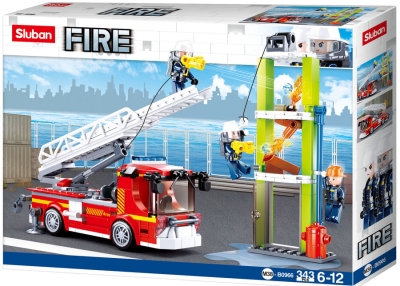Конструктор Sluban Пожарна – Стълба с Тренировъчна Кула, 343 Елемента, 3 Фигурки, 38×29×7 см