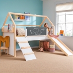 Детско Легло Къщичка , Монтесори, Двуетажно, Пързалка, Черна Дъска, Подматрачна Рамка 90х200 см