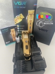Професионална Машинка за подстригване VOYAGER VGR 650, Стоманено острие, LCD дисплей, 6 приставки