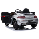Акумулаторна кола Mercedes Benz C63 AMG, Червен металик, 12V, с меки гуми, отварящи се врати | Iguana.bg