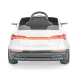 Акумулаторен джип Audi Sportback 4x4 12V Бял с меки гуми и отварящи се врати | Iguana.bg