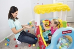 Надуваем влак FISHER PRICE с 25 цветни топки, 132x94x89 см Bestway