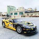 Bburago Race - модел на кола 1:24 - Chevrolet Corvette C6R