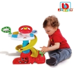 Bburago Junior - Писта за игра Движение в града Ferrari 3в1 голям светещ светофар, сгъваема част с волан и километраж и звукови ефекти