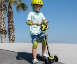 Tротинетка със светещи колела smarTrike T5, зелена