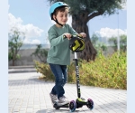 Tротинетка със светещи колела smarTrike T5, зелена