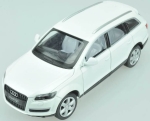 Метален Джип Audi Q7 с Отваряеми Врати, Преден Капак и Багажник MSZ 1:24