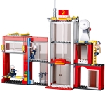 Конструктор Sluban Пожарна Станция с Машини, 612 Елемента, 6 Фигурки, 48×38×8 см