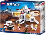 Конструктор Sluban Космос – Космическа Станция, 642 Елемента, 6 Фигурки, Сменяема Глава Ключодържател, 48×38×8 см