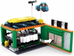 Конструктор Sluban Сити – Автомивка с Кола, 323 Елемента, 3 Фигурки, 38×29×7 см