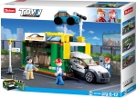 Конструктор Sluban Сити – Автомивка с Кола, 323 Елемента, 3 Фигурки, 38×29×7 см
