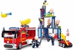 Конструктор Sluban Пожарна – Тренировъчен Център, 585 Елемента, 4 Фигурки, 38×29×7 см